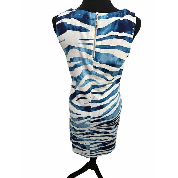 Tommy Bahama Darcy Zanzebra Sheath Dress Blue And White Size Small/P FLAW - Picture 3 of 10